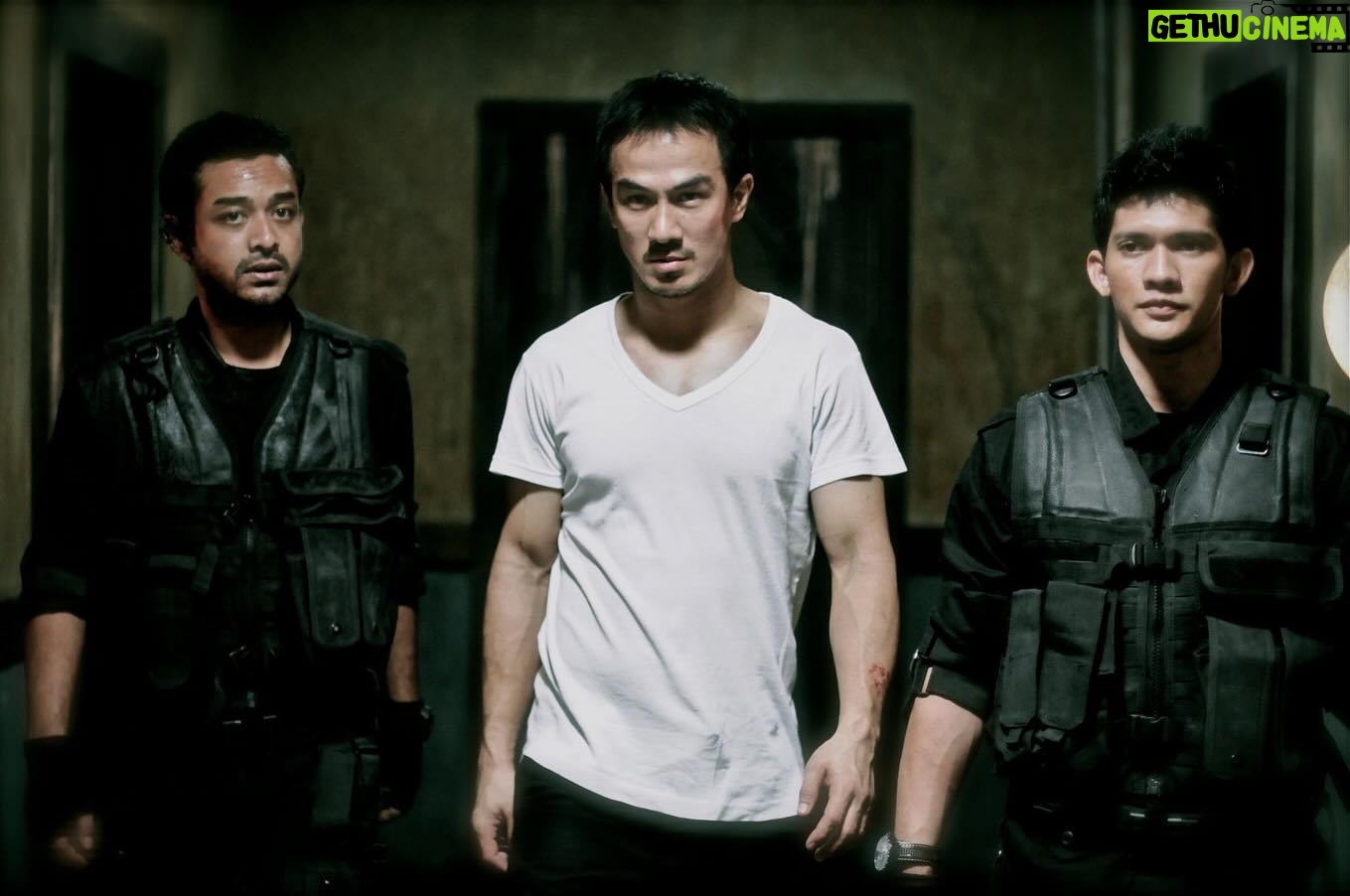 Joe Taslim - 3 Likes - “Serbuan Maut” 13 tahun yg lalu #TheRaid