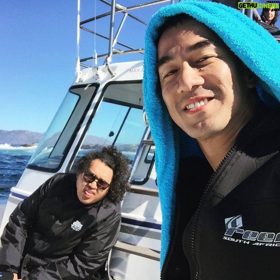 Joe Taslim - 5.9K Likes -