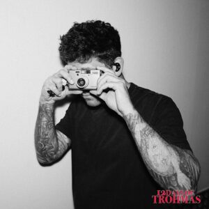 Joe Trohman Instagram - We’re 7 Days into Trohmas now, and you now the saying “Why don’t you take a picture it will last longer.?!”? Well for today’s prize I will do just that - comment below with #NoneOfThisRocks for your chance to win a signed Polaroid selfie of me! 
We’ll pick a winner tomorrow at 12p PST and my friend Jeff will DM the winner from this account to get their info! Good Luck! 

📸 @elliottxingham