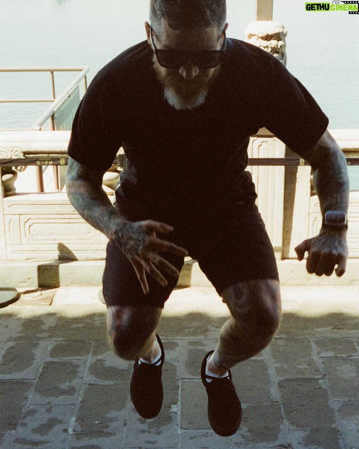 Joe Trohman - 10.5K Likes - Happy Birthday to my bouncing baby boy, @hurleyxvx!
Shot on Leica M6 with a Voigtlander Nokton 50mm lens and Cinestill 800 film.