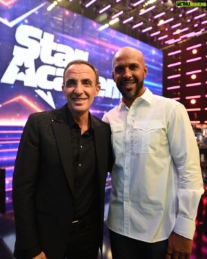 Joël Bouraïma Instagram - 🇫🇷J’allais presque oublier de poster cette photo avec le maestro de cette aventure, @nikosaliagas , incontestablement un des meilleurs dans le Game.
Merci 🙏🏾
🇺🇸I almost forget to post this photo with the Maestro of this journey, @nikosaliagas , for sure one of the best in the game.
Thanks 🙏🏾
📸 @sipa.press / @anthonyghnassia 
👔 @sebline_