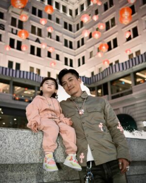 Joel Chan Instagram - 祝大家元宵節快樂💜🧧🐉🩷
#元宵節 #正月十五