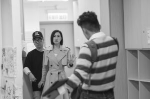 Joel Chan Instagram - 感謝賴志雄先生🫶🏼
感謝嘉嘉🩵 @isabellahsu1 
感謝新聞女王帶俾我一次不一様嘅經歷。
一個不一樣嘅陳山聰
感謝 佳導 @shujiazhong 
感謝 新聞女王台前幕後⋯⋯⋯⋯ 
感謝我的戲劇老師 @johnsonjunyu