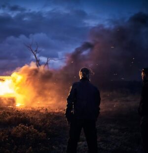 Joel Edgerton Instagram - The Stranger in cinemas now in Australia 🙏🏼 Thomas M. Wright  is a force. Sean Harris is brilliant. To the whole incredible cast, our Adelaide Crew, to @see_saw_films @blue_tonguefilms , @anoncontent 🙏🏼 and  to all the people in QLD and elsewhere in 🇦🇺 who assisted from the wings and shadows 🙏🏼 Cinemas NOW... and then on @netflix Oct 17... 🇦🇺 🎥 xx