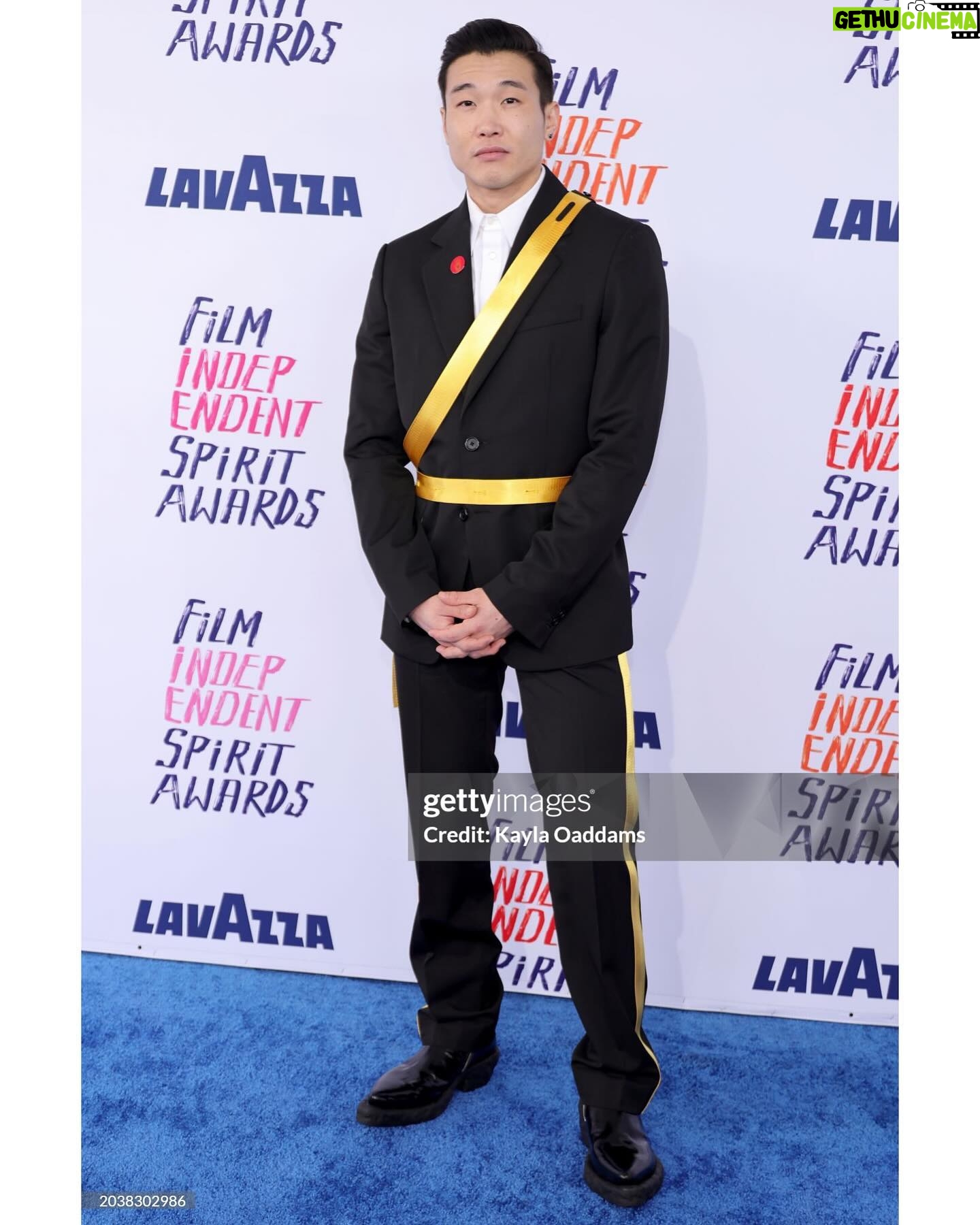 Joel Kim Booster - 7K Likes - Happy Indie Spirits day! Today’s look giving secret prince of a made up country in a Netflix romcom. PrincESS of Genovia teas.
Styled by @chrishoran20 with assist from @sanamceline and @danenikkoalvero
The look: @helmutlang @doxpeter @camper @davidyurman
The beat: @tracyraffelsonmakeup
Pin: #artists4ceasefire 🫶🏻
