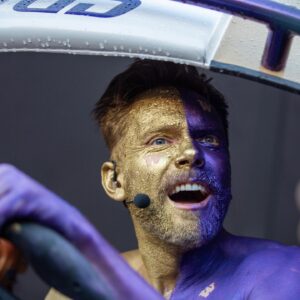 Joel McHale Instagram - Celebrity guest picker and Husky @joelmchale arrived at #CollegeGameDay in style! #GoHuskies #PurpleReign