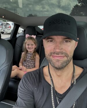 Joel Smallbone Instagram - Sending you July-4th love and greetings from moments with extended family with a few cat (Adelina) and dog (Meriweather) pics/vids at home thrown in.. 🐱🐕🏠

Moriah and me hope this day is not only filled with the explosions of fireworks - but of giving, gratitude and a grace that comes from God…the kind that surprises you and meets you right where you are. 🎇🧨🇺🇸🤍