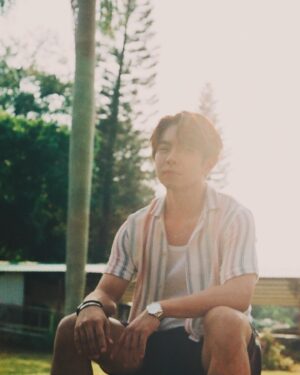 Joey Law Instagram - 提提你：夠鐘開電視啦💁🏽‍♂️
#再見枕邊人
#婚後事