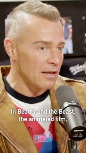 Joey Lawrence Instagram - Thoughts?! ❤️ #PodDaPod #beautyandthebeast #batman
