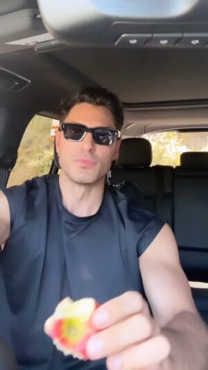 Joey Zauzig Instagram - The reminder that we all needed. A wellness check to remind you the journey is always the fun part looking back. The universe is always working for your greater good 
-
-
-
-
-
#inspiration #uplifting #datingadvice