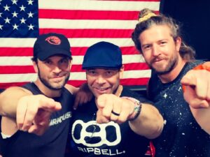 John Brotherton Instagram - Get it 💪🏋️🏈 Banging weights with the big boys @ericthetrainer @zachsudfeld