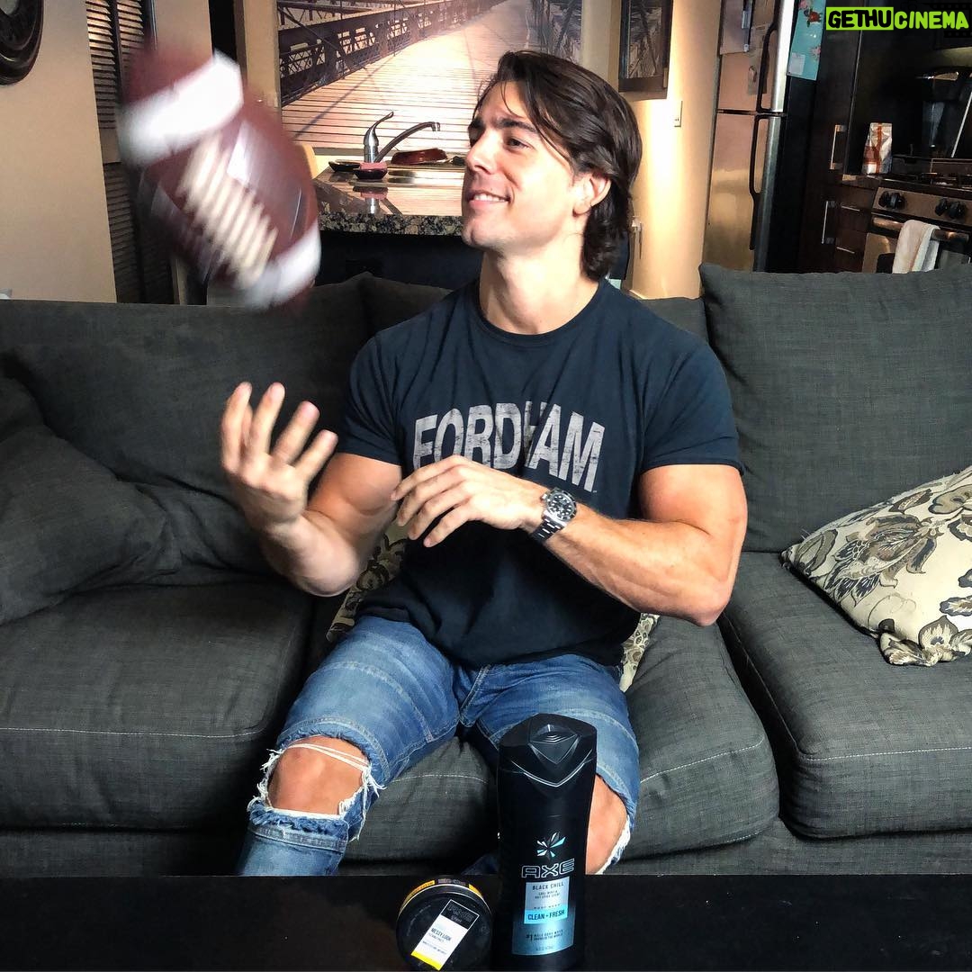 John DeLuca - 9.6K Likes - Do you yell at your tv while you’re watching college football? Do you dance around and celebrate when your team scores and then probably get kind of sweaty? Okay cool same here. Its intense. SO! You could definitely use Unilever men’s personal care products like this AXE Body wash and AXE flexible styling paste. They keep me feeling fresh and ready to take on whatever the games throw my way! Head to @Target today to find the perfect products to help you feel your best on game day! Right now, buy 4 Men’s @Unilever products and get a $5 GiftCard. Check out the link it my bio to find the perfect product for you. #PersonalCareWin #sponsored.
