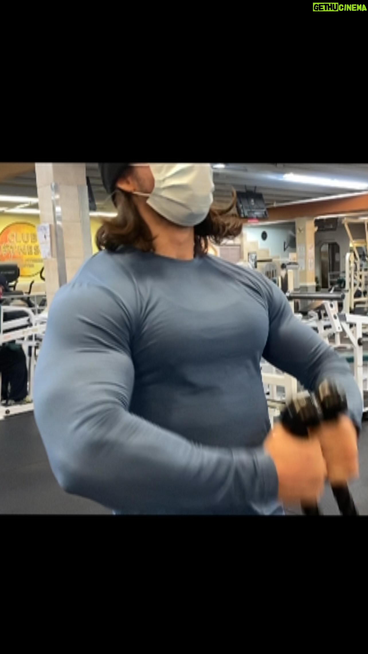 John DeLuca - 9.5K Likes - Bulking szn 🥩🍳
