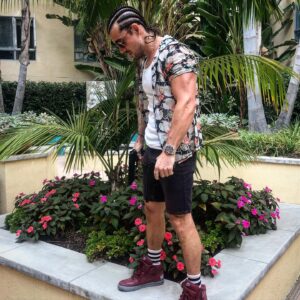 John DeLuca Instagram - Channeling my inner James Franco and Kevin Federline 😜 #halloween #springbreakers #freebritney #kfed