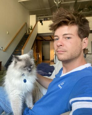 John Karna Instagram - lolol I know I know it’s been ages what the heck is up I’ve honestly just been str8 chillin in my doggy daddy era!!!! hehehe sendin love hope y’all are hangin in there 🥰🥰🥰