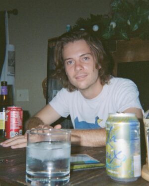 John Karna Instagram - summer to fall to 29 💕
stoked and grateful and chuffed, sending much much love my friends 🪐