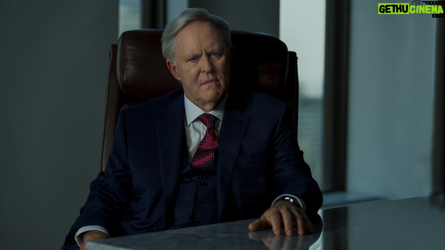 John Lithgow - 3.7K Likes - This was just as much fun to film as it is to watch. #Sharper is streaming now on @appletvplus
Watch it. And watch out!