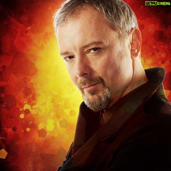 John Simm - 14.8K Likes - The Master
#drwhoday
@bbcdoctorwho #59years
#votesaxon X
