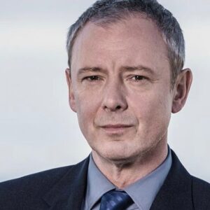 John Simm Instagram - That’s a wrap on Grace season 2 ❤️ What a mad, beautiful and joyous trip this has been, with the best cast and crew on earth. ‘Not dead enough’, ‘Dead man’s footsteps’ & ‘Dead tomorrow’ all in the can. All adapted by the brilliant #russelllewis from the novels of #peterjames
we even had a set visit from HRH @duchessofcornwallsreadingroom 
We hope you enjoy and hope to be back next year for more (I don’t know the transmission dates yet so ask @itv) #roygrace #grace2 @peterjamesuk @richkidcampbell @zoetapperofficial @rakieayola @cparkinson76 @katesaxon_director @sallymais 📷 @picturestallstory