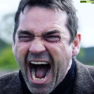 John Simm - 3.2K Likes - “Monsters are around every corner and under every bed”
#crime All eps available now on @britbox_uk #irvinewelshscrime @cavanagh.dean @irvine.welsh