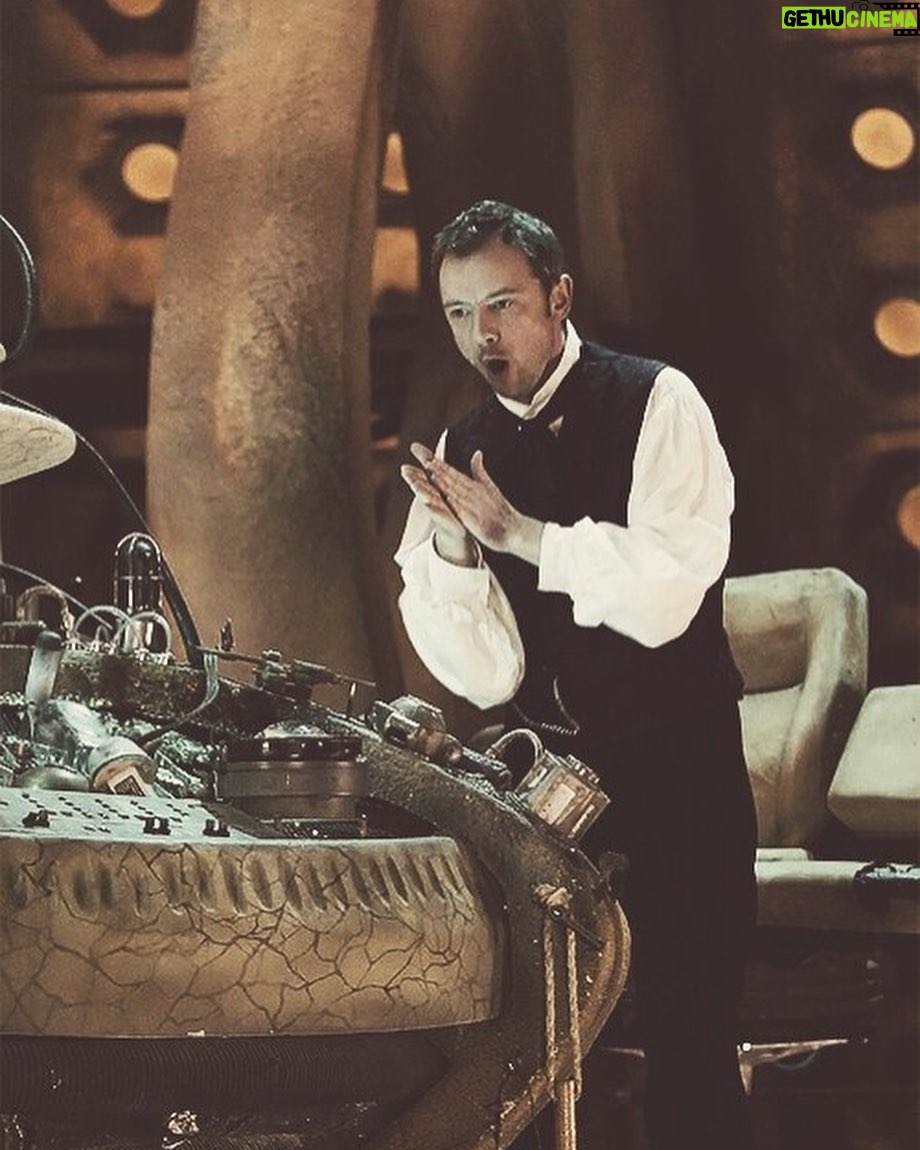 John Simm - 24.6K Likes - Happy 60th birthday Dr Who
Thanks for the masterful memories 🖤 X
#drwho60thanniversary
#themaster #mrrazor #votesaxon
@bbcdoctorwho