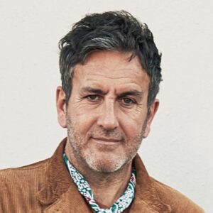 John Simm Instagram - So sad to hear about the great Terry Hall’s passing. An iconic frontman and a genuinely beautiful soul. 
🖤❤️💔
RIP Terry x 
#terryhall #thespecials
