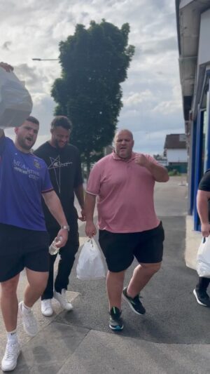 Johnny Fisher Instagram - Get the bags in bosh @bigcourts89