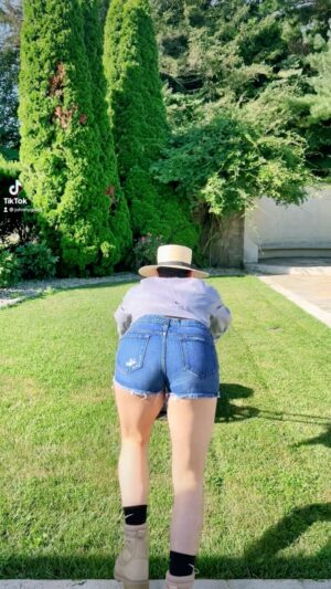 Johnny Weir Instagram - 30.7.2022 So there I was, pruning, minding my own business… #recenthistoricalfootage #bruh #landscaping 
👕 @h.a