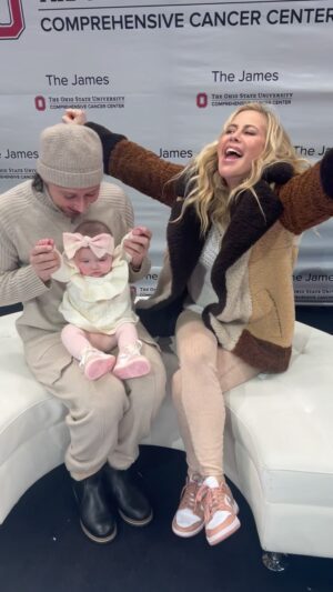 Johnny Weir Instagram - 24.1.2024 We have waited for this moment for so long…I finally got to meet Gigi (My Goldie). 🥹🤍
@taralipinski @taraandjohnny 
@nbcolympics 
#figureskating #baby #love #nationals