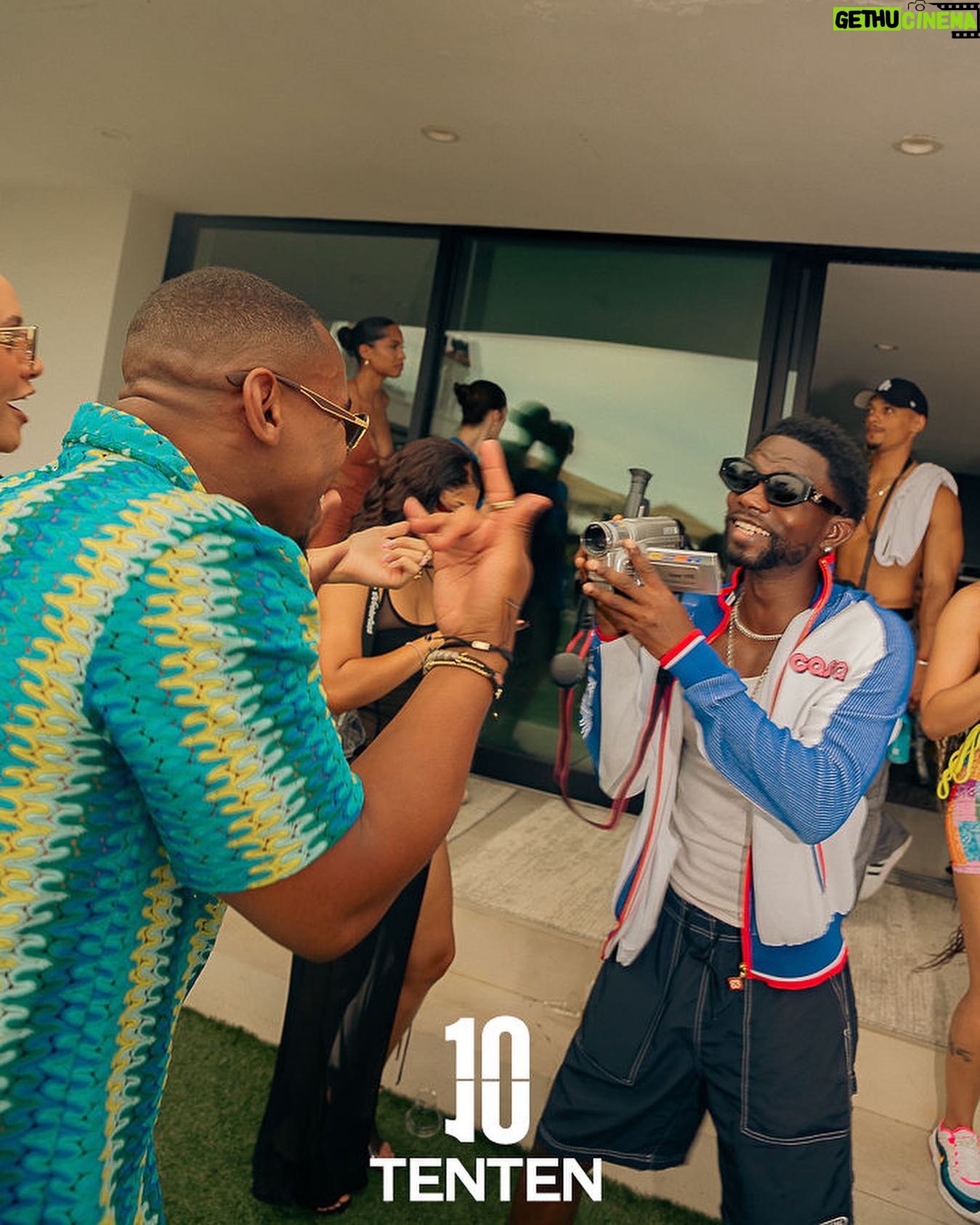 Joivan Wade - 1K Likes - @tentenevents Enjoyment. 🥂#TenTen
📸: @debraorols