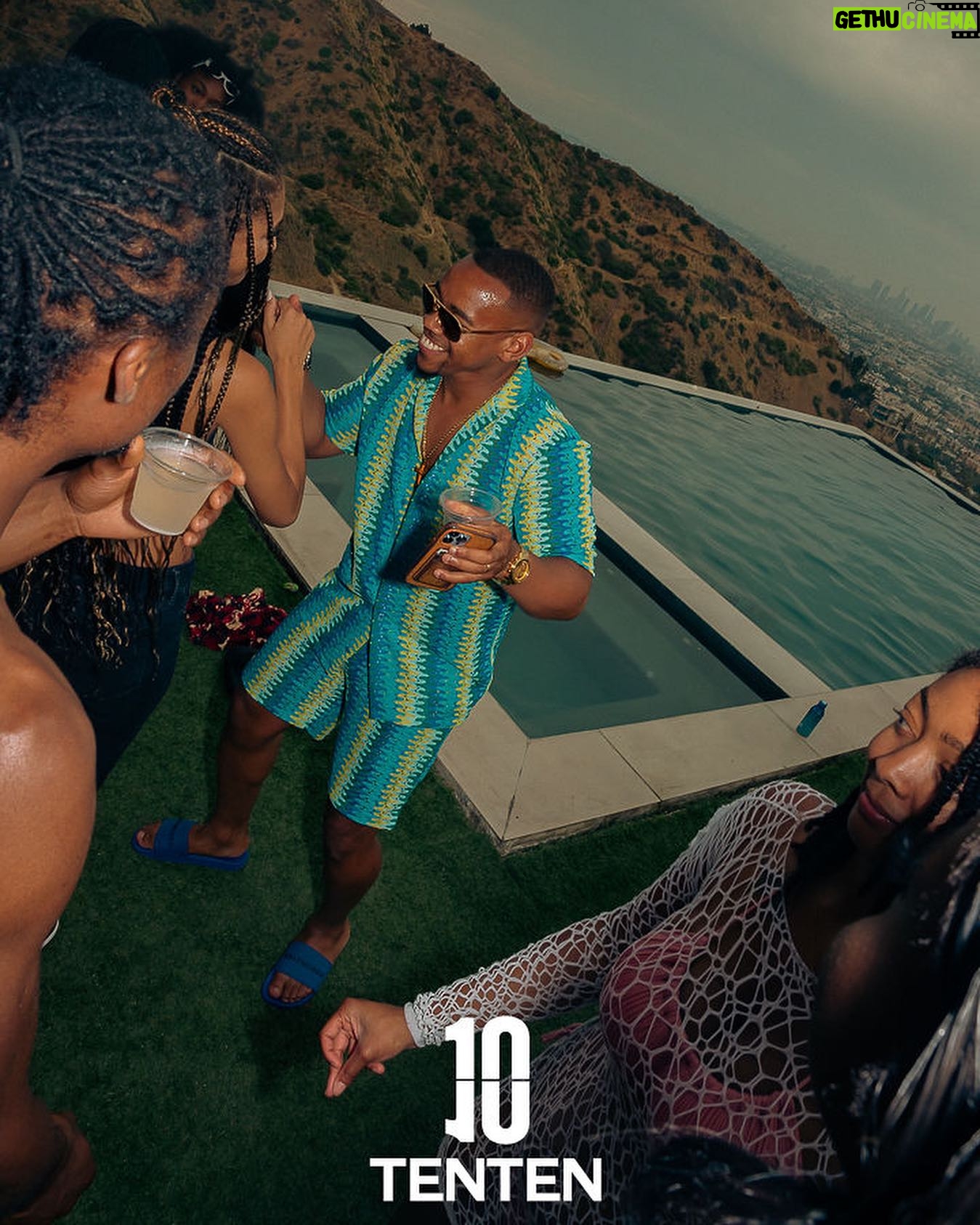 Joivan Wade - 1K Likes - @tentenevents Enjoyment. 🥂#TenTen
📸: @debraorols