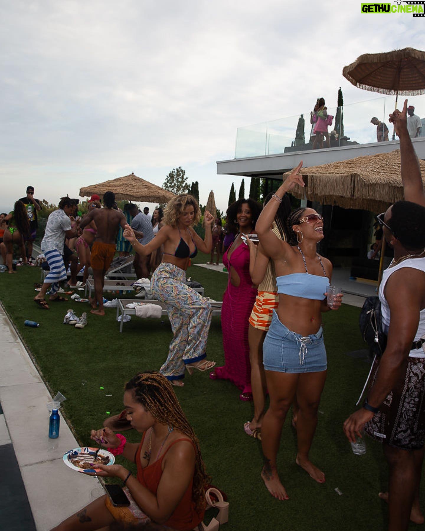 Joivan Wade - 1.7K Likes - Last night was a movie. & I got to star in it… such a beautiful experience love to everyone that pulled up. Love to @tentenevents & @originalbumbu
That experience was goat. To everyone that came remember remember the day. 23.07.23 #Magical ☀️ 🏊🏾♀️ 🌴 🎈 🥂
