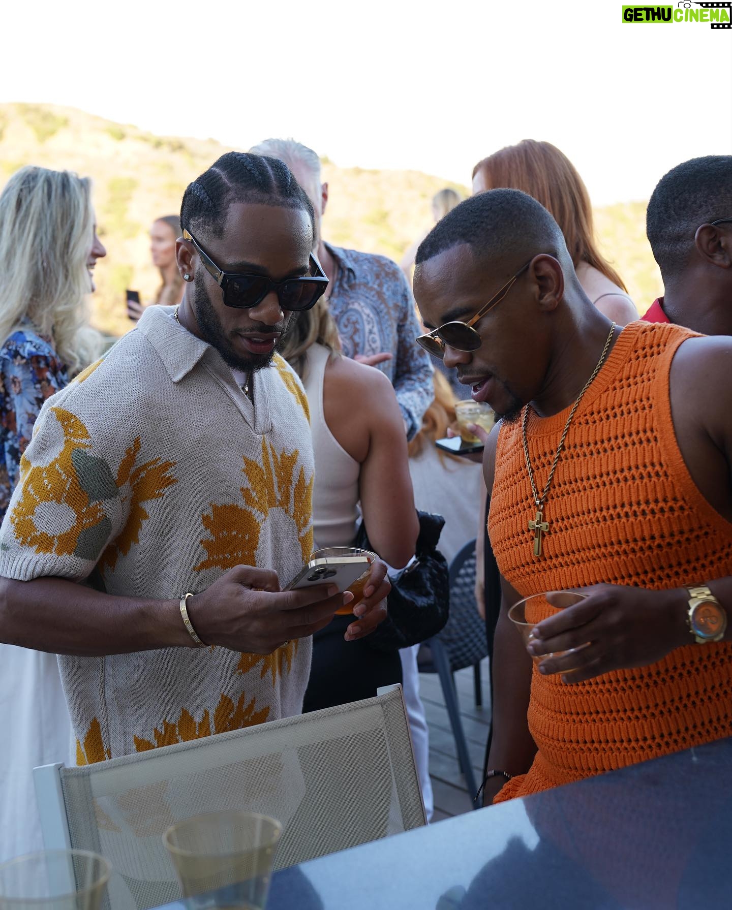 Joivan Wade - 2.6K Likes - We were at it again last night growing the @plus1network with some amazing humans. My co-founder @lucylorna_x along with Chef Jared preparing a beautiful meal for our guests accompanied by our @plus1network game to get the dinner party going.
An amazing evening. Thank you to all who attended and WELCOME! to the Plus One Network. We look forward to the next event!
👨🍳 @uponeonu
📸 @khulula_timi
Follow @plus1network for more updates on our next event & how you can get involved. #TheMissingPieceToYourPurpose
#PlusOneNetwork