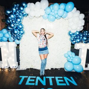 Joivan Wade Instagram - Oh What A Night! @tentenmembersclub Was The Only Place To Be Last Night! 🎈

Thank you to all who showed out to the 1 year anniversary! 🔟

Pics out tomorrow! 📸: @williambesse 

To Apply For The Next Event Visit: 

1010membersclub.com 

London & LA In full effect 2024

#EverythingTENTEN 🥂