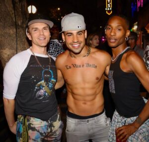 Jojo Guadz Instagram - Last Wednesday was litty af @revolverweho … can’t wait to see what kinda trouble we get into tonight 😈 #theGuadMothuh