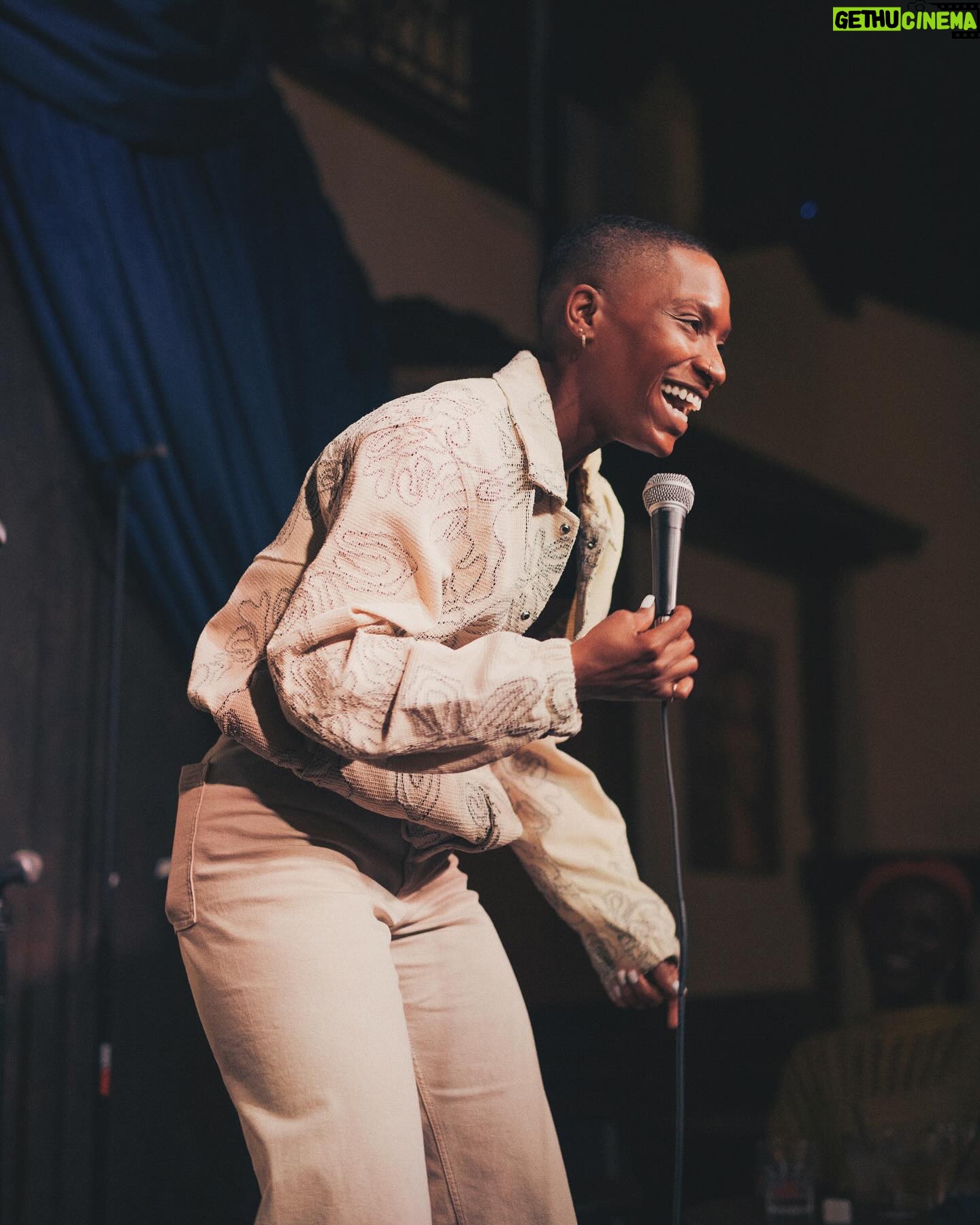 Jojo T. Gibbs - 3 Likes - 4/15
THANK YOU SO MUCH, to everyone that came out and celebrated my birthday with me, or if you sent well wishes or called or text, THANK YOU!
The best form of therapy for me is getting on stage, and Sunday, on my literal 10 year anniversary of doing standup, I did an hour set for the first time ever, and it was the best gift I could have ever gotten. The gift of knowing you are capable, and worthy of your dreams is a gift from God!
Thank you to everyone that has supported me in this journey! I love every single one of you 4L! I needed you, and Im grateful! š
Leave it to an Aries to want to work on their bday!!š
4/15
I decided to do this pretty last minute! Shout out to the homies who jumped on board to make it happen!
Photos Taken šø By: @kyleameeks ššš¾šš¾š«¶š¾
@buddy_isreal
@simmscity
@tristantaylor88
@rashondarjoplin
@blackroyalty
@whateverkalea
@kyleameeks
@makiahisms
@letmelev_
@southern.sweetz