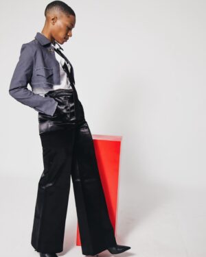 Jojo T. Gibbs Instagram - Lost files….

 📸Taken By: @simmscityactivity 
Styled By: @saraa_bella
Haircut By: @alhajisesayofficial