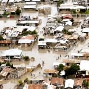 Jolene Blalock Instagram - Hurricane Mathew in Haiti. Our hearts and prayers are with you.