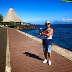Jon Ali Instagram - Green screen 😎 #tahiti #polynesia #polynesiefrancaise #tahitilife #iorana #pacific #papeete #harbor #dock