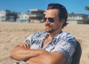 Jon Ecker Instagram - Enjoy the sunshine. Have a great weekend.