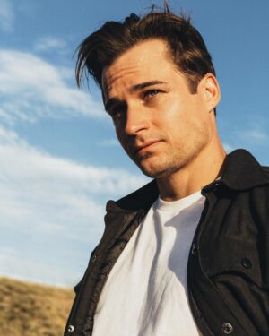 Jon Ecker Instagram - Lookin’ for monday motivation at the bottom of a pot of coffee.
.
.
.
📷 @acgphotos