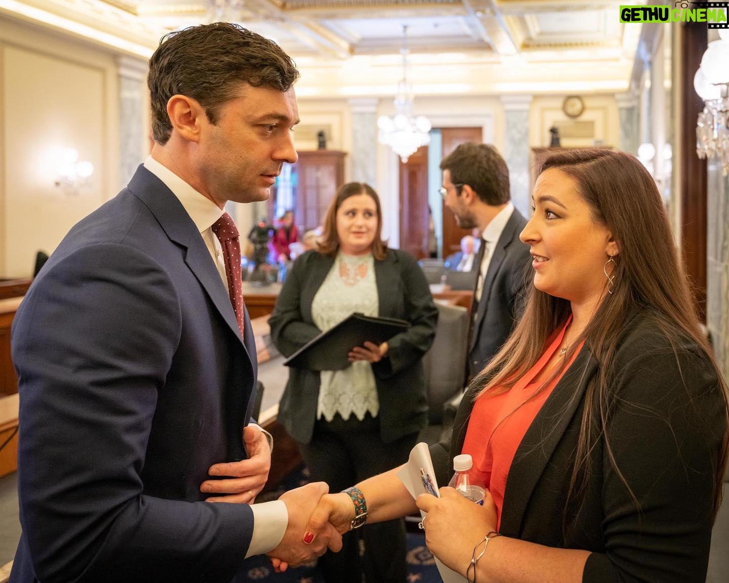 Jon Ossoff - 6.8K Likes - Grateful for the military families and Army leaders who participated in today’s Oversight Session focused on the health and safety of families living on post at Ft. Gordon.
