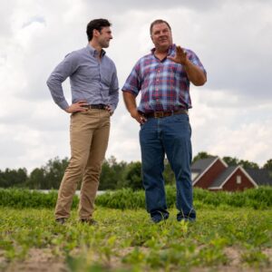 Jon Ossoff Instagram - I shared a great morning with Georgia farmers in Tift and Turner counties.