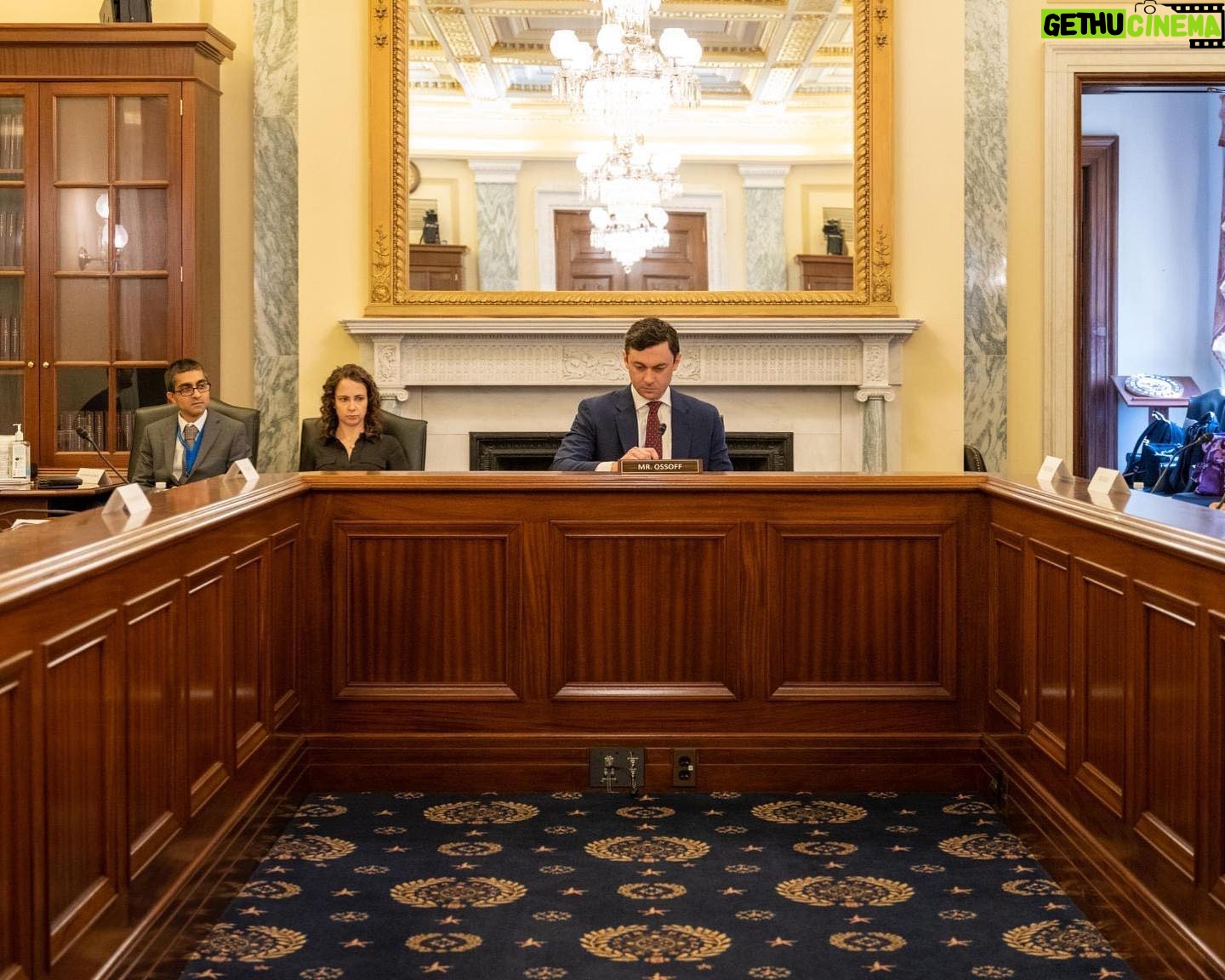 Jon Ossoff - 6.8K Likes - Grateful for the military families and Army leaders who participated in today’s Oversight Session focused on the health and safety of families living on post at Ft. Gordon.