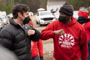 Jon Ossoff Instagram - Service builds community. #MLKDay