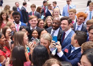 Jon Ossoff Instagram - @raphaelwarnock and I enjoyed hosting some brilliant Georgia students today at the US Capitol.