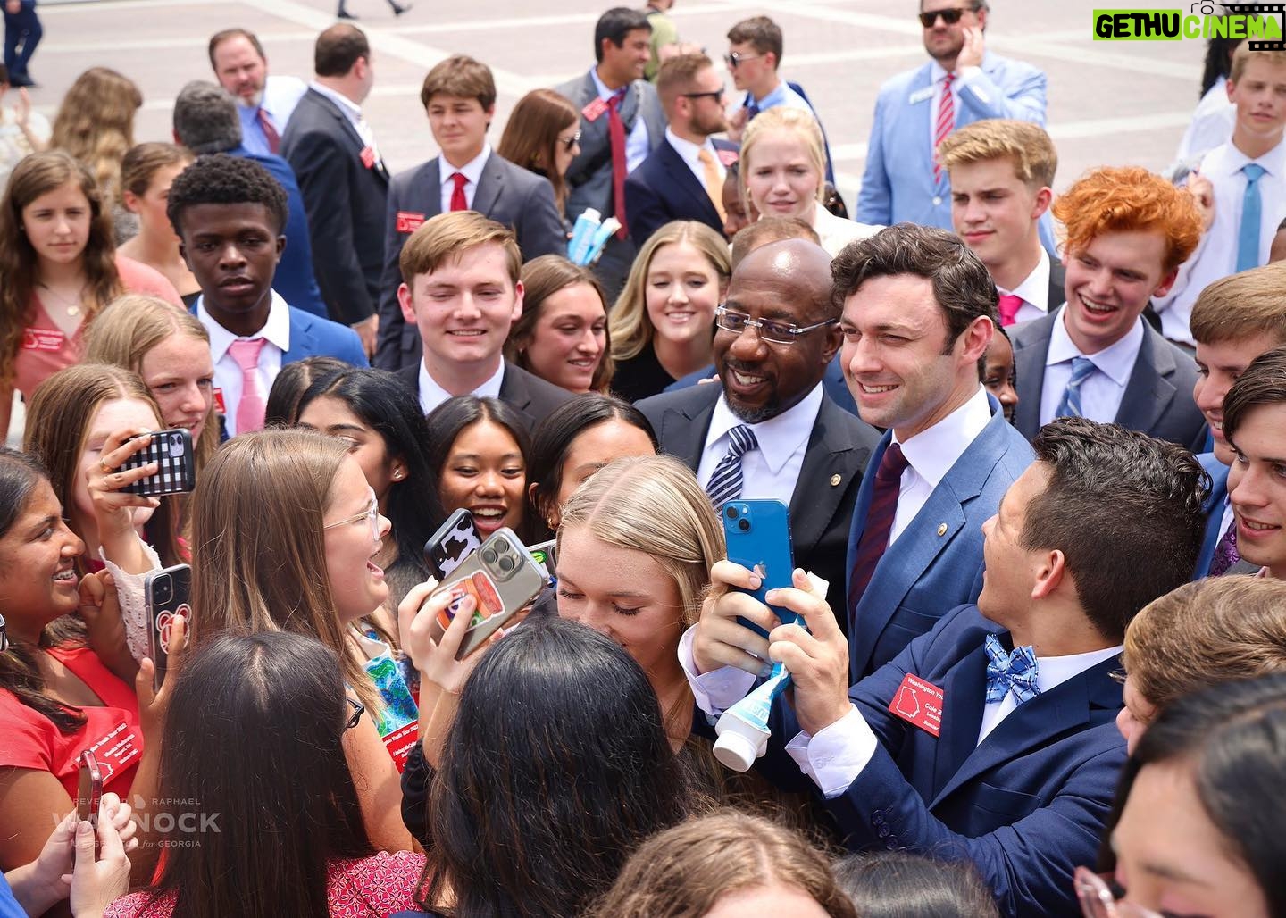 Jon Ossoff - 8.8K Likes - @raphaelwarnock and I enjoyed hosting some brilliant Georgia students today at the US Capitol.