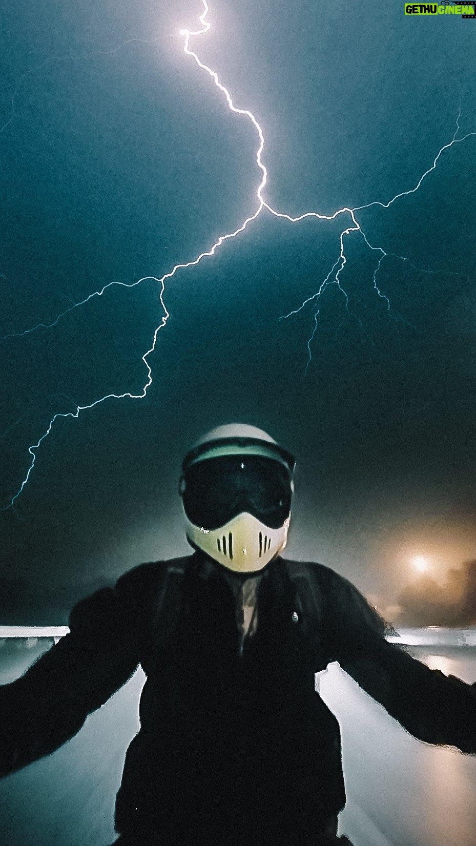 Jon Simonassi - 637 Likes - One of my most epic rides ⚡️
I was riding home one night last week when the weather started to turn, distant thunder began to rumble…
As the sky lit up, I had to pull over to witness the majesty of a summer lightning storm.
I rigged up my 360 camera on my bike to try and capture some of these electric skies.
But before you knew it I was in a torrential downpour and because I’m a safe, experienced rider, I pulled over underneath an overpass to wait out the most extremes parts of the storm.
🏍️ ❗️ Quick motorcycle safety fact:
The first 15min of rain-fall is the most dangerous, this is because it mixes with oil, dust and debris on the road, creating slick conditions, after 15min most of this danger has been washed away and you should be good to continue riding.
I had ear to ear smiles the entire way home, and was literally shouting WOW, JEEEEZ, OHHHHH! Inside of my helmet with each glorious strike.
One of the most epic rides I’ve ever experienced, from start to finish, I’m so thankful to Mother Nature for providing one of the best (and free) shows known to mankind.
🎥 Shot on the @insta360 RS-1 inch camera
#motorcyclelife #BMWg450x #insta360 #insta360oners #lightning #hamont