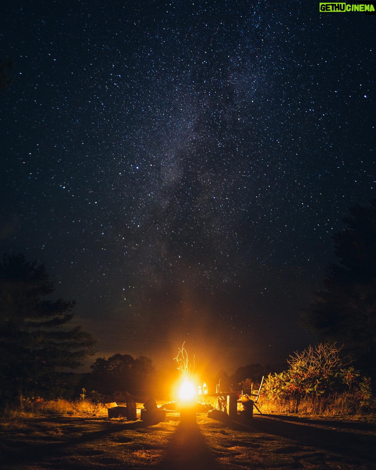 Jon Simonassi - 555 Likes - Going offline for the weekend, here’s a photodump to remind you to do the same now and then 🌿
#goingoffline #explorecanada #milkywayphotography #astrophotography #campinglife