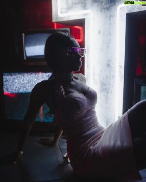 Jon Simonassi Instagram - “Future Proof” is now in the past! Thank you to everyone who came out last night! The content that was captured was 🤯🤯🤯 Keep tagging us and make us a collaborator. 

Grateful to our community sponsors @henryscanada - this was impossible without them!

Thank you @karl_shakur @kevinbperry @revoltcamera @charlieferrarei @sidryaneilers @brittany.joie @the84studio @kokottaylor @theonlyclarissa @chthoniccutie @_kylepoole @jadon.lm and every one else who helped make this possible! 

Shout out to @lumix, @insta360 and @pmi_gear for empowering creators with their gear for our giveaway. 

Big shoutout to our team @motorista.studio, @neondemonstudio @robanzit @jonsimo @ashleysloggett @thechrishau 

Stayed tuned for the next events. We got 3 coming! 

Photos @_kylepoole